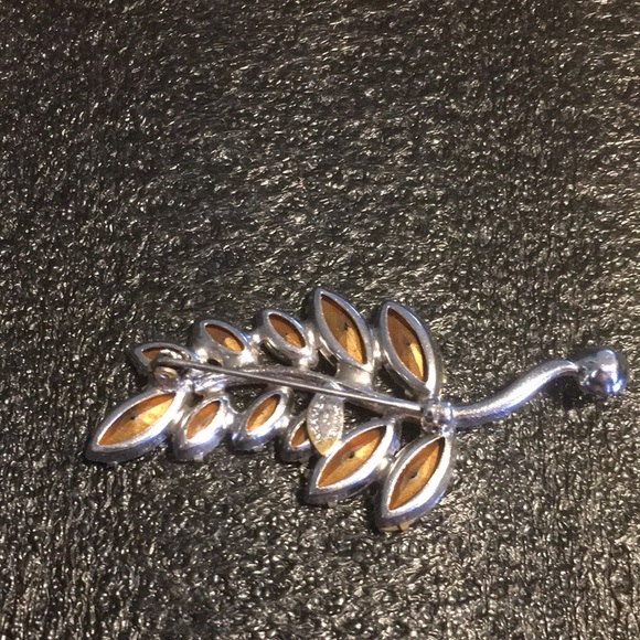 VTG Kramer New York Clear Marquis Rhinestone Pave Silver Brooch Pin Signed - Picture 11 of 16